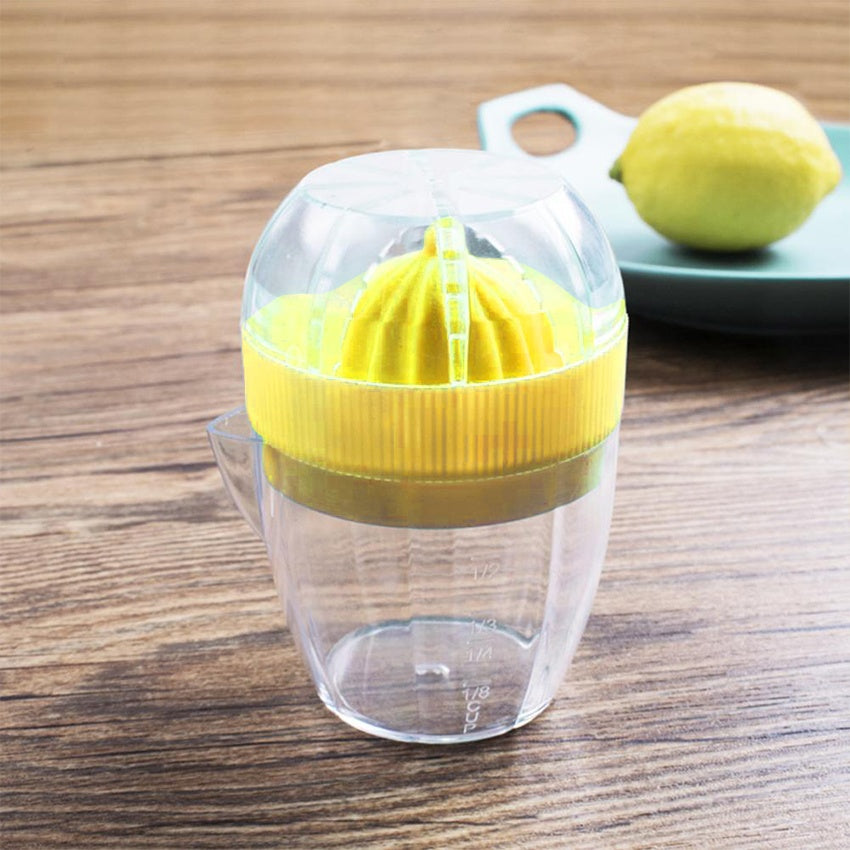 Mini Plastic Juicer Manual Fruit Press with Cup 10cm x 7cm