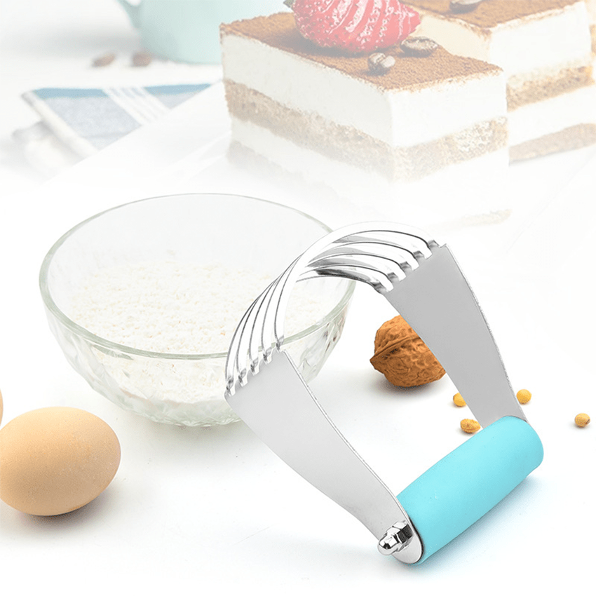 Heavy Duty Pastry Blender and Dough Cutter with Blades