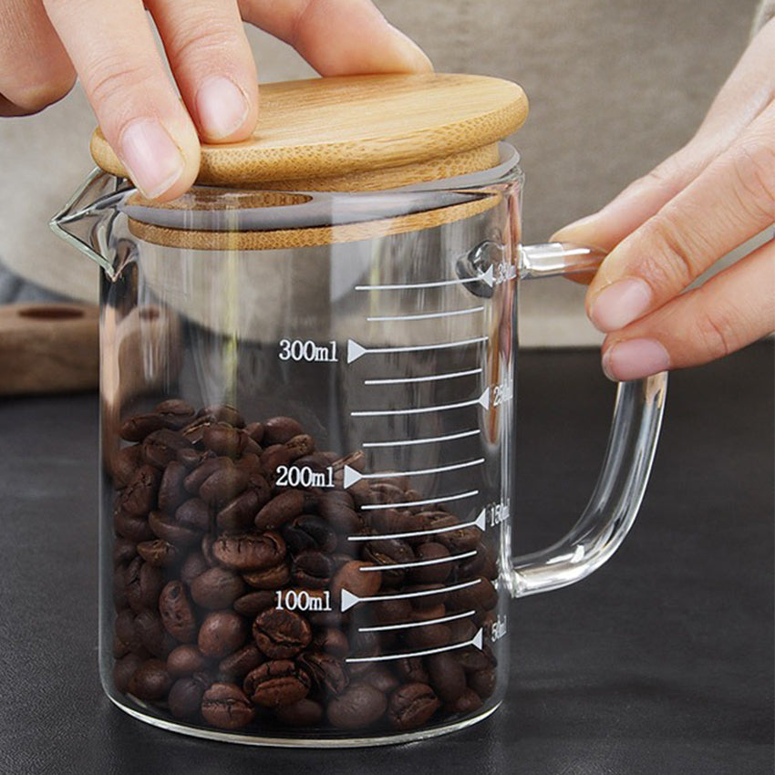 Measuring Glass with bamboo lid 350ml